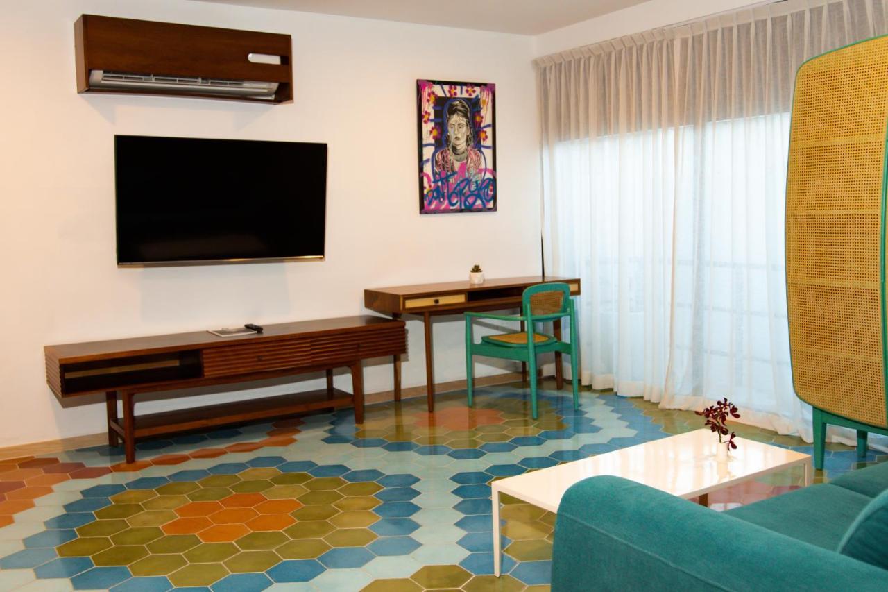 Auténtico Vertical Hotel Playa del Carmen